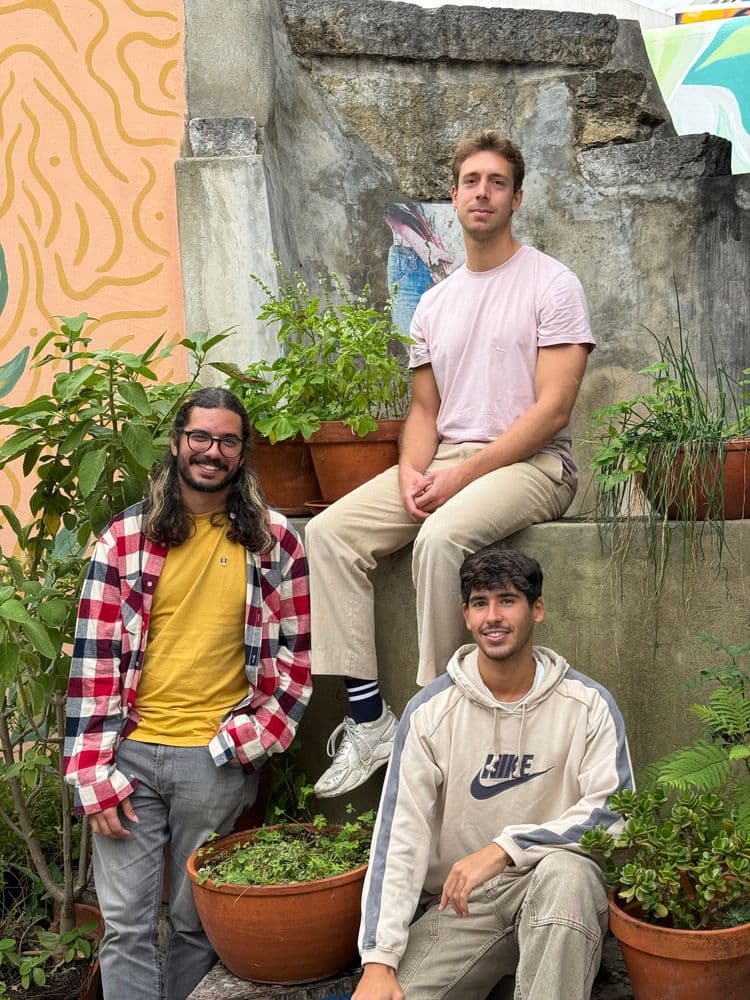 Living_layers_team_photo.jpg