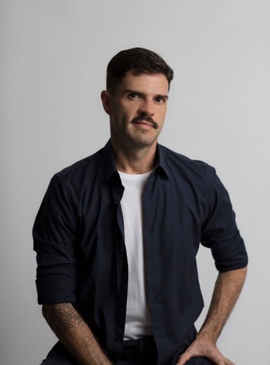 guto_requena.jpg