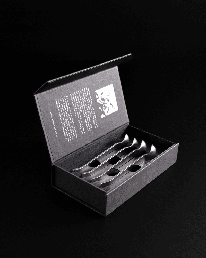 10_AtelierDacianoDaCosta_Osaka 70 Cutlery Coffee Set - Atelier Daciano da Costa.png