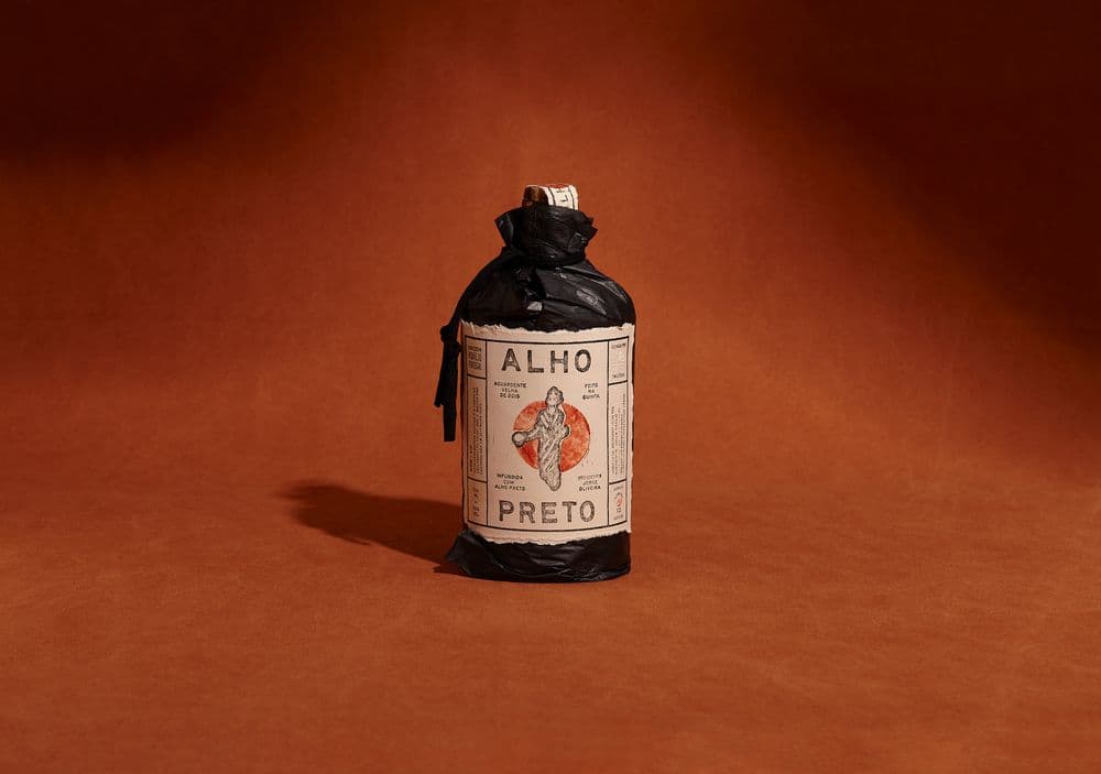 Basile Jeandin Alho Preto Wasted Time bottle design.jpg