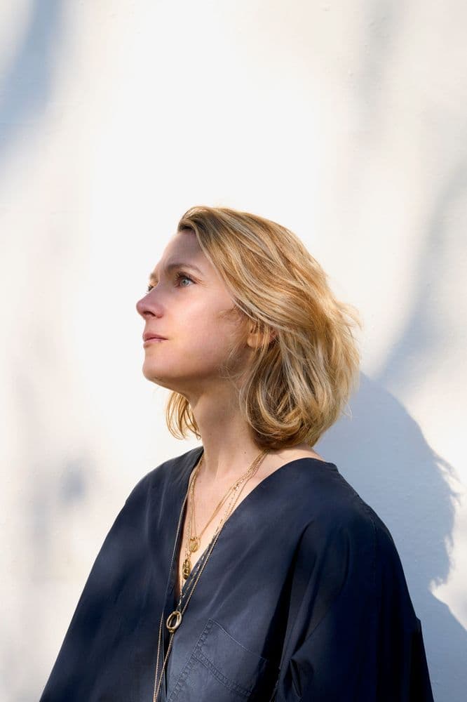 PORTRAIT AURELIE CALLIGARIS CREDITS KATE FICHARD ET HUGO DENIAU.jpg